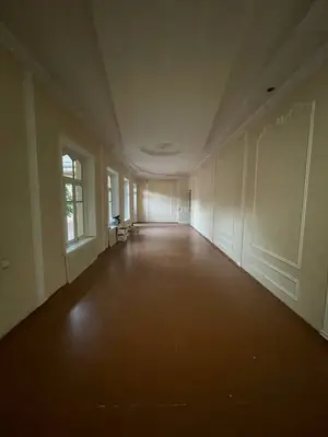 1-этажный дом − 235 м², 5.4 сот.