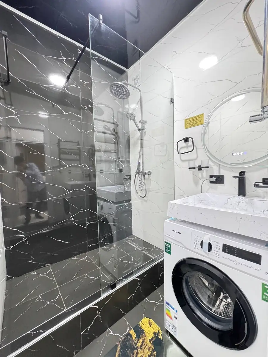 2 xonali kvartira sotiladi − 48 m²