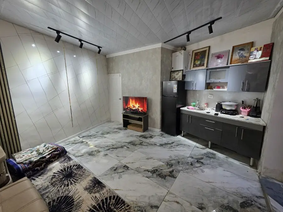 Sutkabay 2 qavatli uy − 80 m²