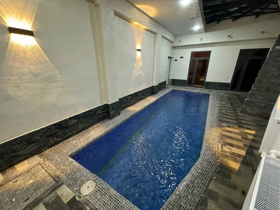 Sutkabay 2 qavatli uy − 80 m²