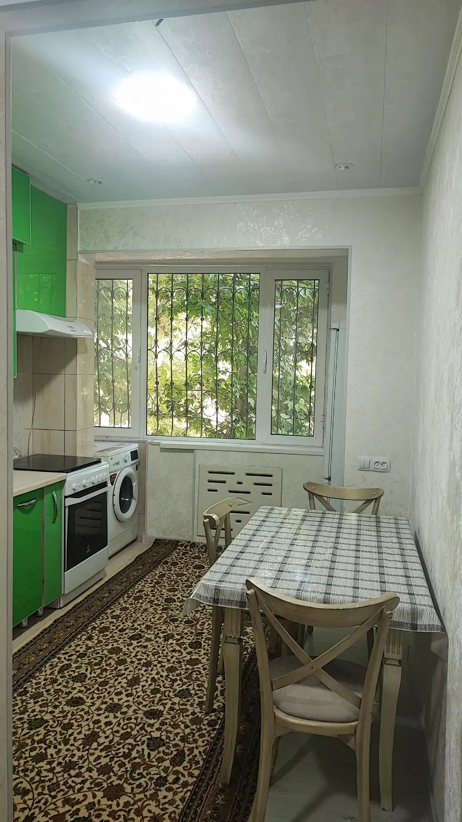 2-комнатная квартира − 60 м², 2/9 этаж