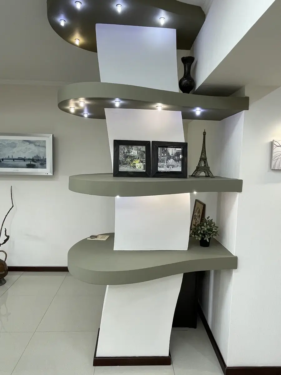 3-комнатная квартира − 130 м², 7/7 этаж