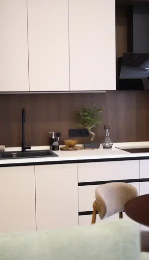 2-комнатная квартира − 53 м², 9/13 этаж