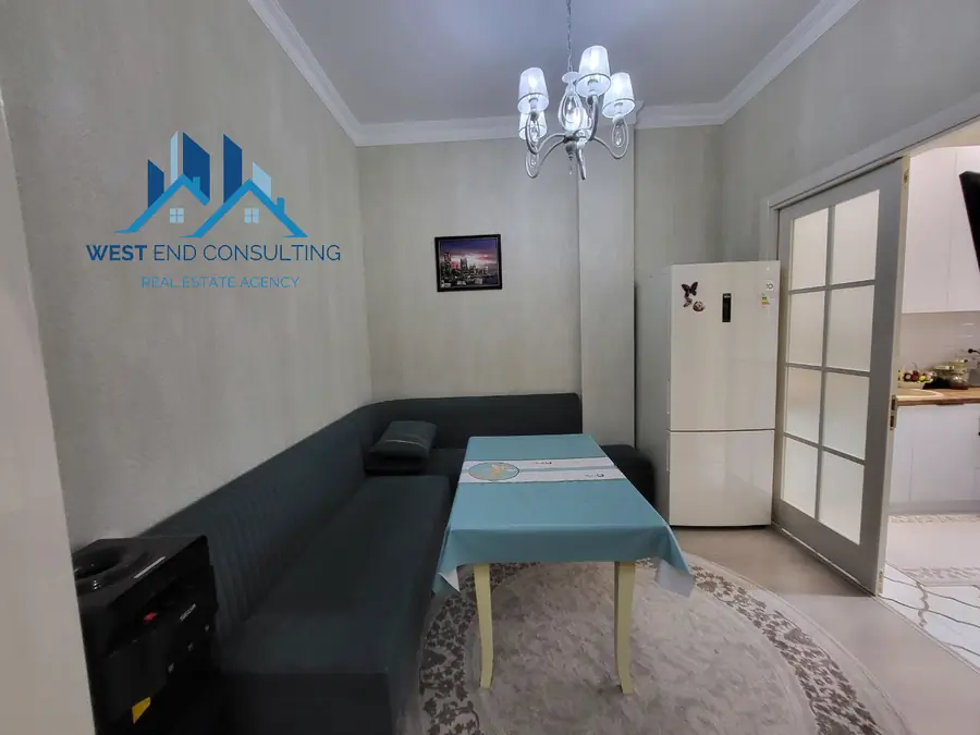 3 xonali kvartira sotiladi − 80 m²