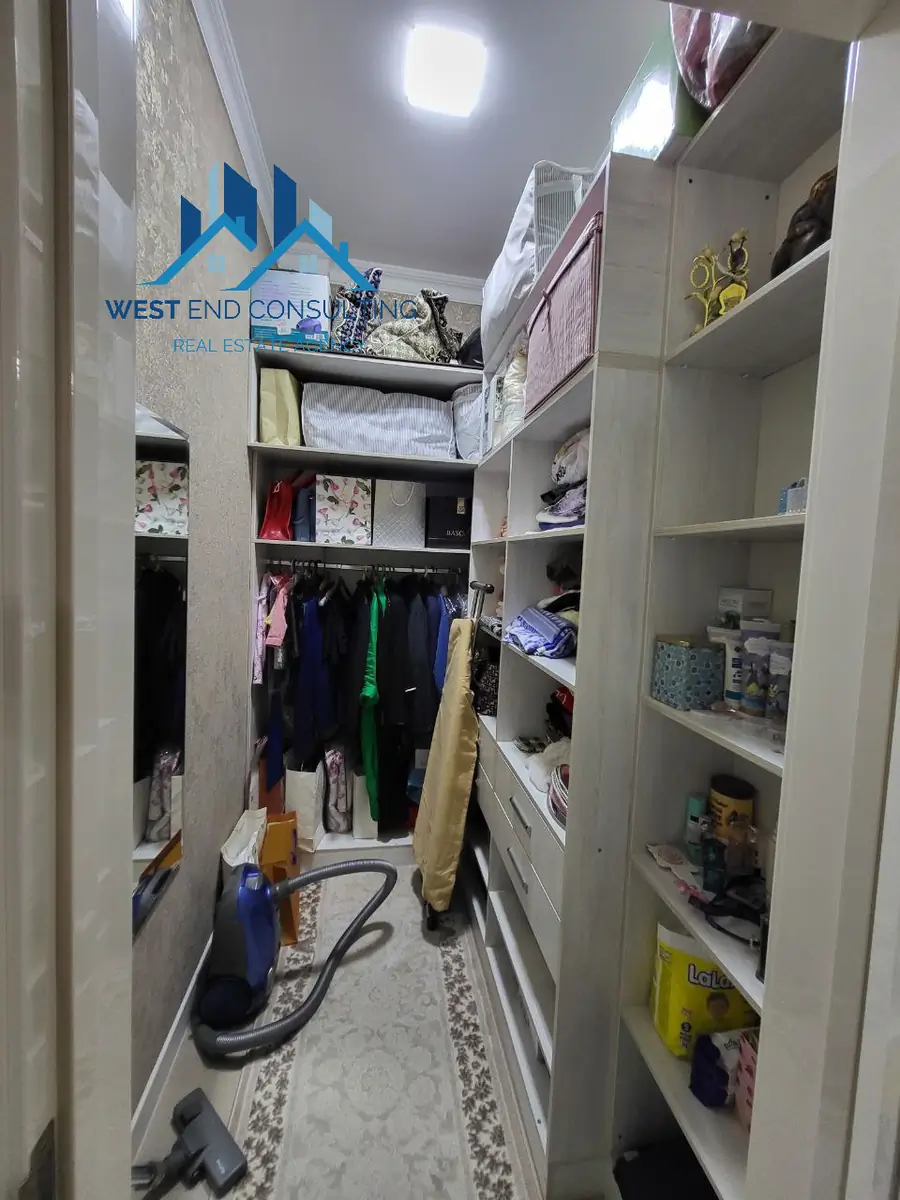 3 xonali kvartira sotiladi − 80 m²