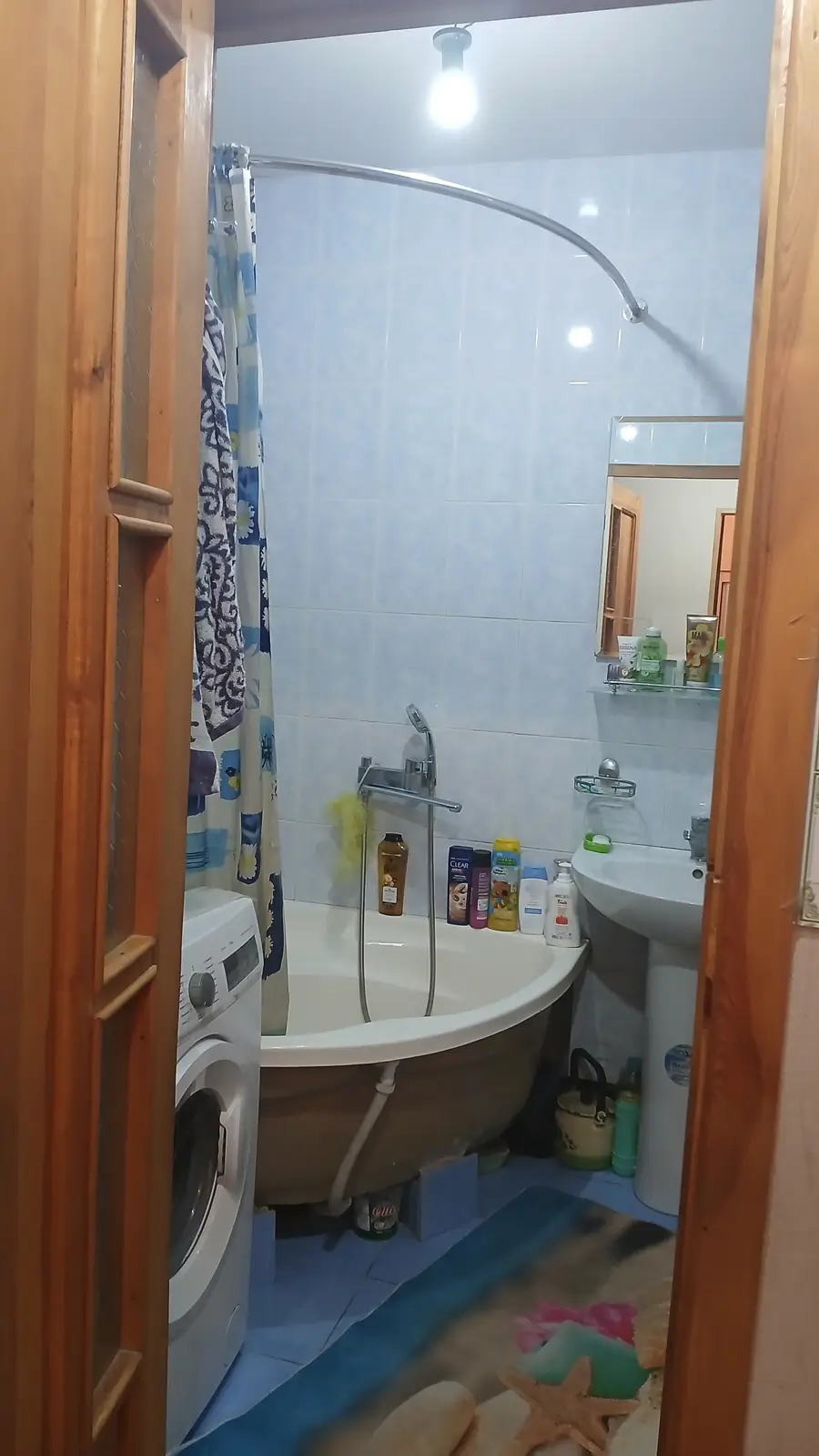 2 xonali kvartira sotiladi − 58 m²