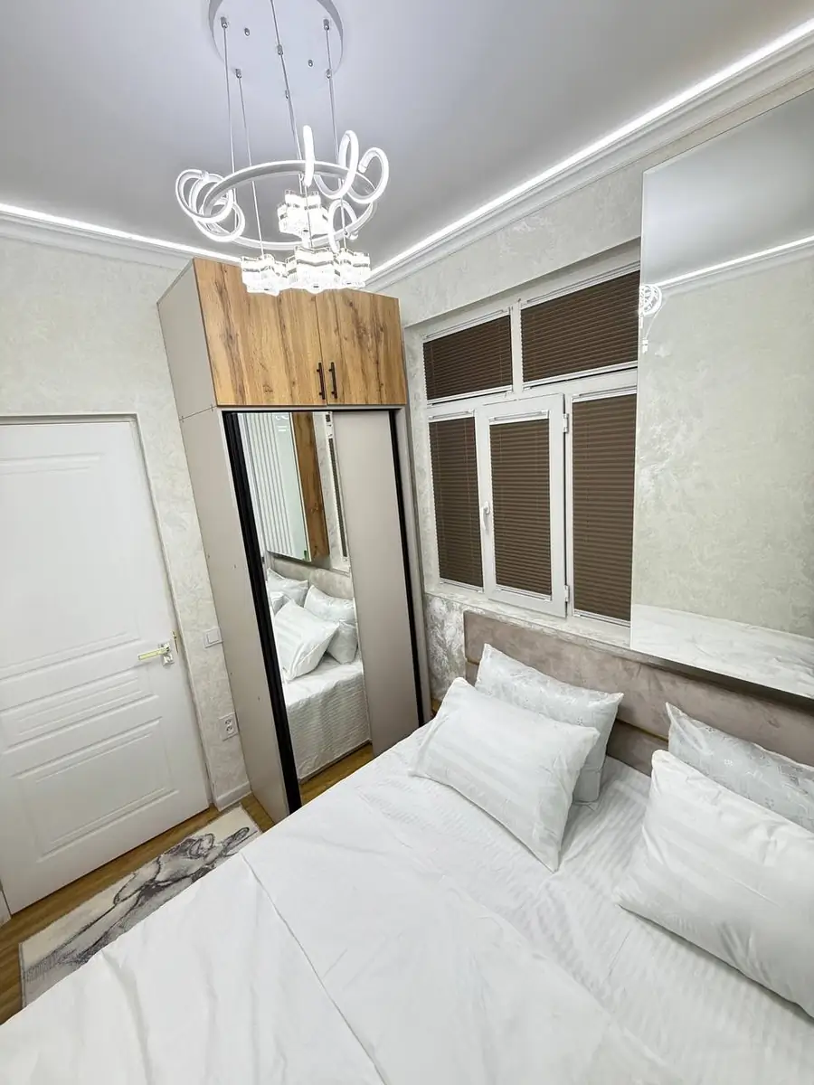 1 xonali kvartira sotiladi − 30 m²