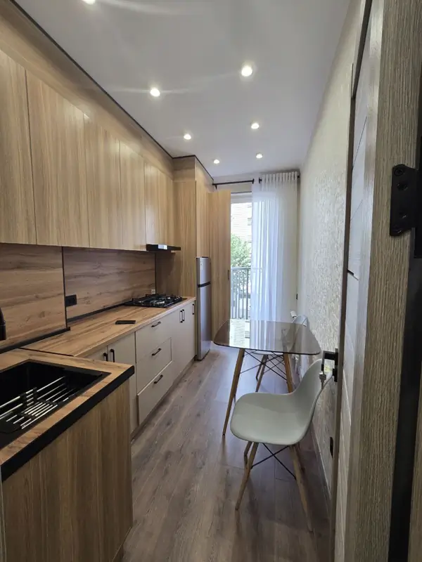 1-комнатная квартира − 30 м², 3/9 этаж