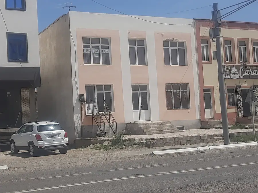 Savdo-sotiq maydoni − 120 m², 2/2 qavat