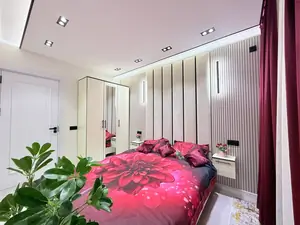 2-комнатная квартира − 72 м², 2/4 этаж