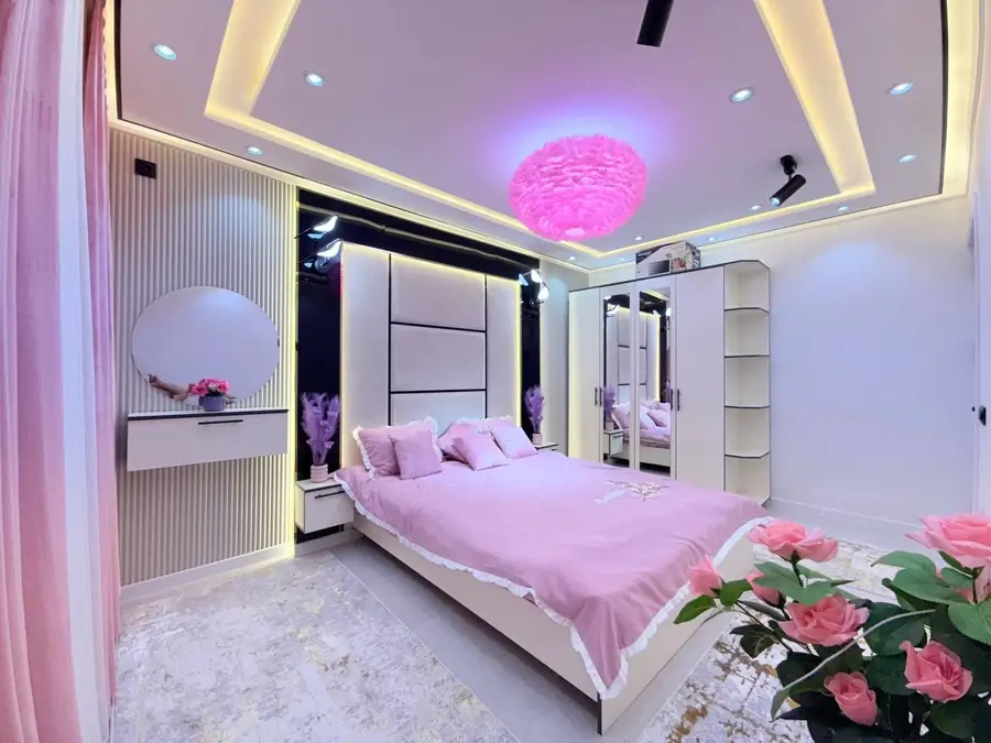 2-комнатная квартира − 72 м², 2/4 этаж
