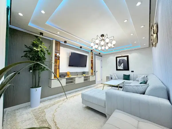 2-комнатная квартира − 72 м², 2/4 этаж