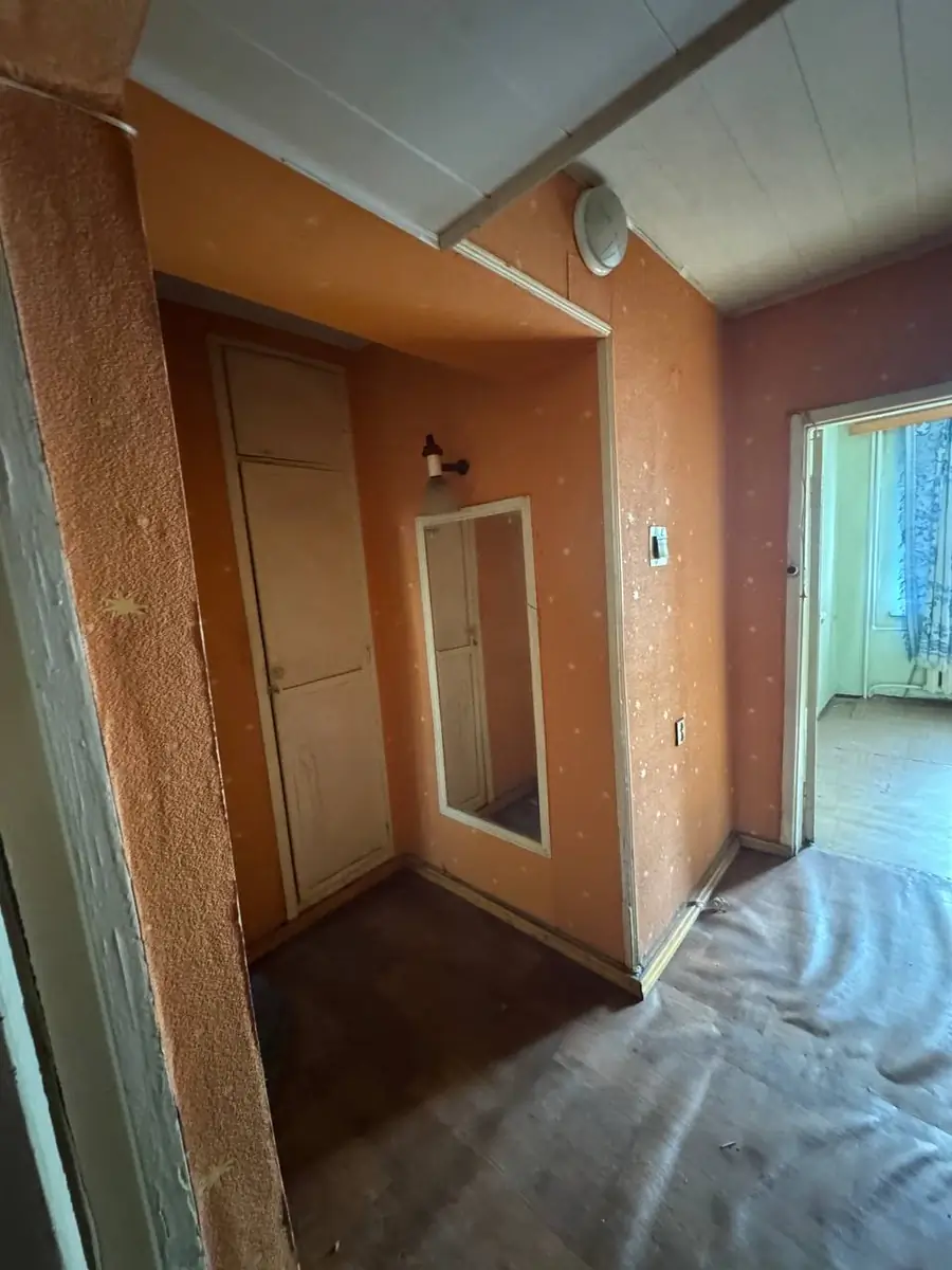 Ofis sotiladi − 91 m²