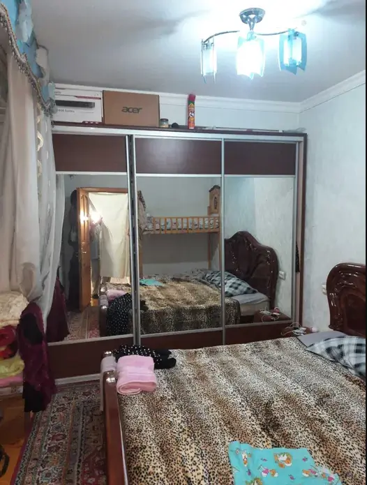 Продается 4-комнатная квартира − 140 м²