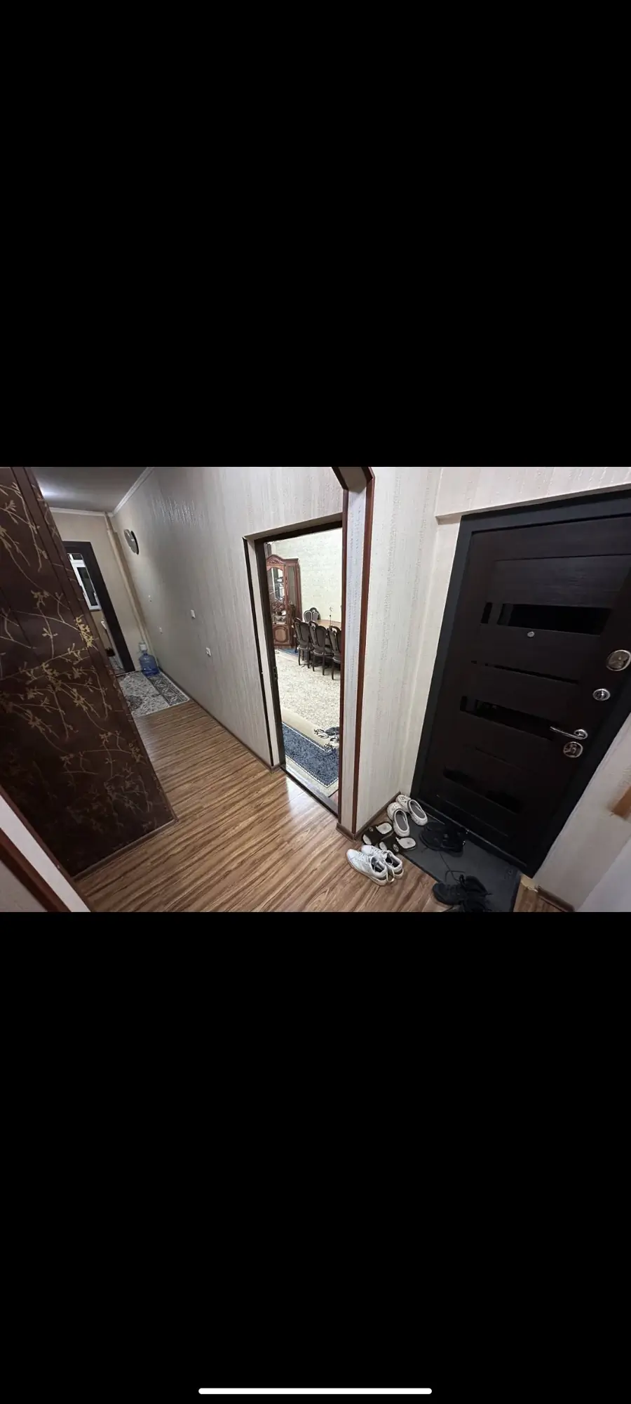 Продается 2-комнатная квартира − 56 м²