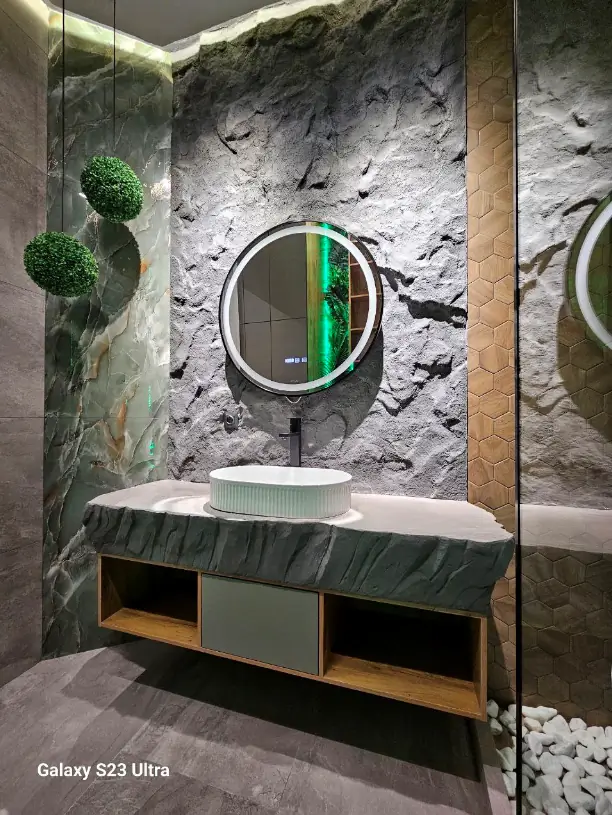 Продается 3-комнатная квартира − 105 м²