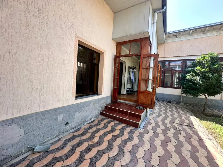 Yer uchastkasi sotiladi − 3.3 sot.