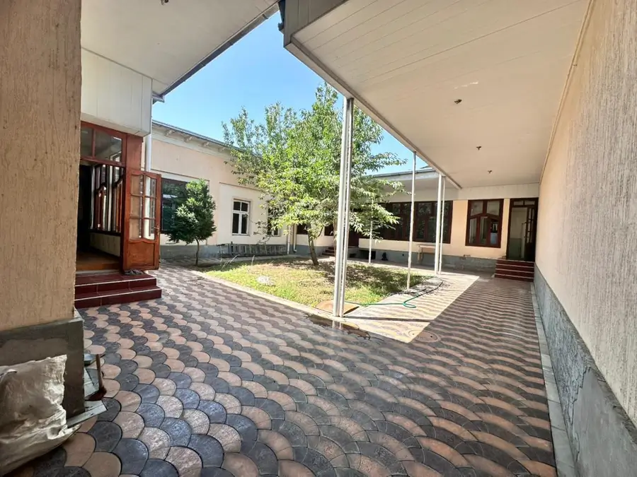 Yer uchastkasi sotiladi − 3.3 sot.