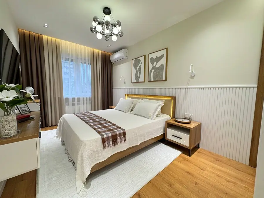 3 xonali kvartira − 93 m², 7/27 qavat