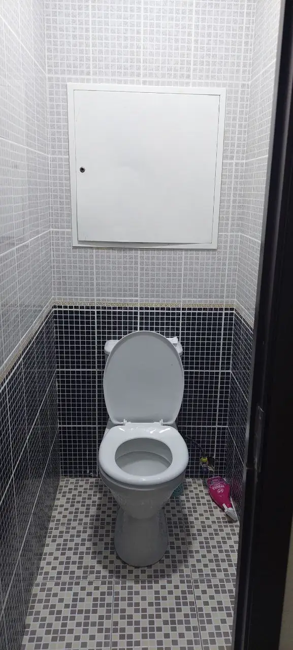 3 xonali kvartira sotiladi − 79 m²