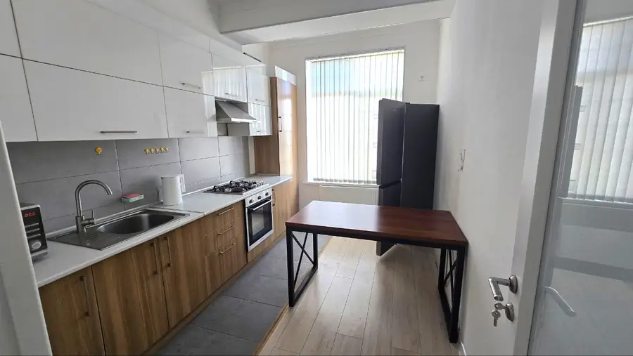 3-комнатная квартира − 74.6 м², 7/9 этаж