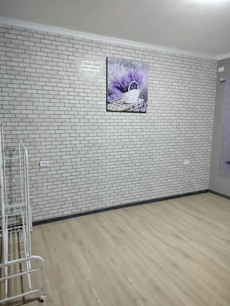 1 qavatli uy − 42 m², 42 sot. 