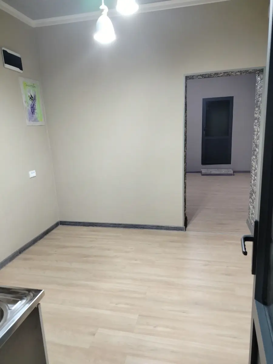 1 qavatli uy − 42 m², 42 sot. 