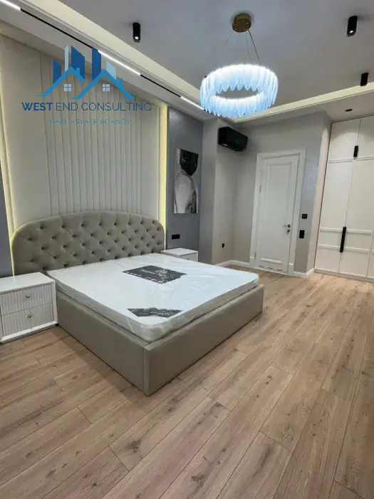 Сдается 3-комнатная квартира − 84 м²