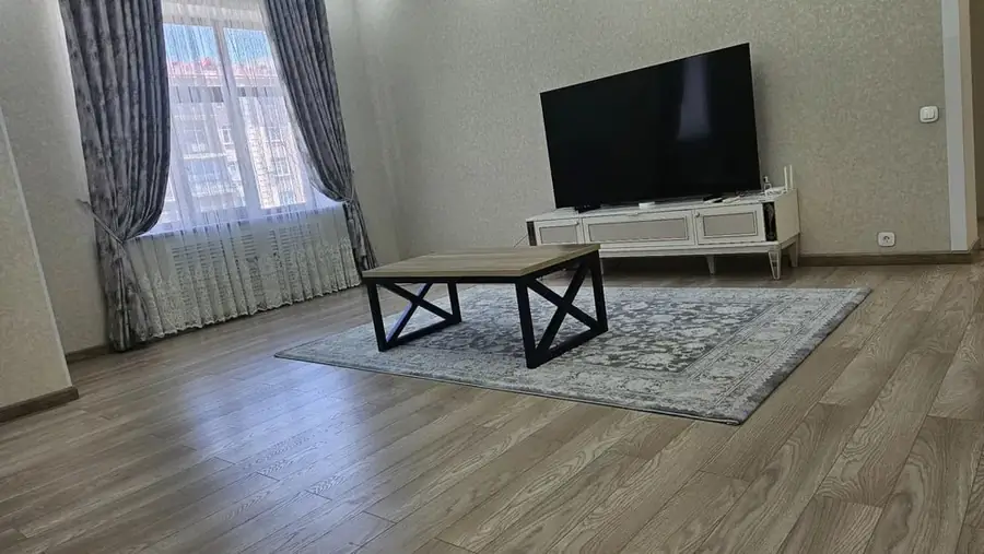 4-комнатная квартира − 108 м², 4/7 этаж