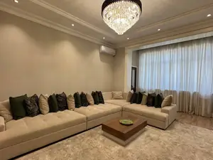 4-комнатная квартира − 165 м², 4/9 этаж