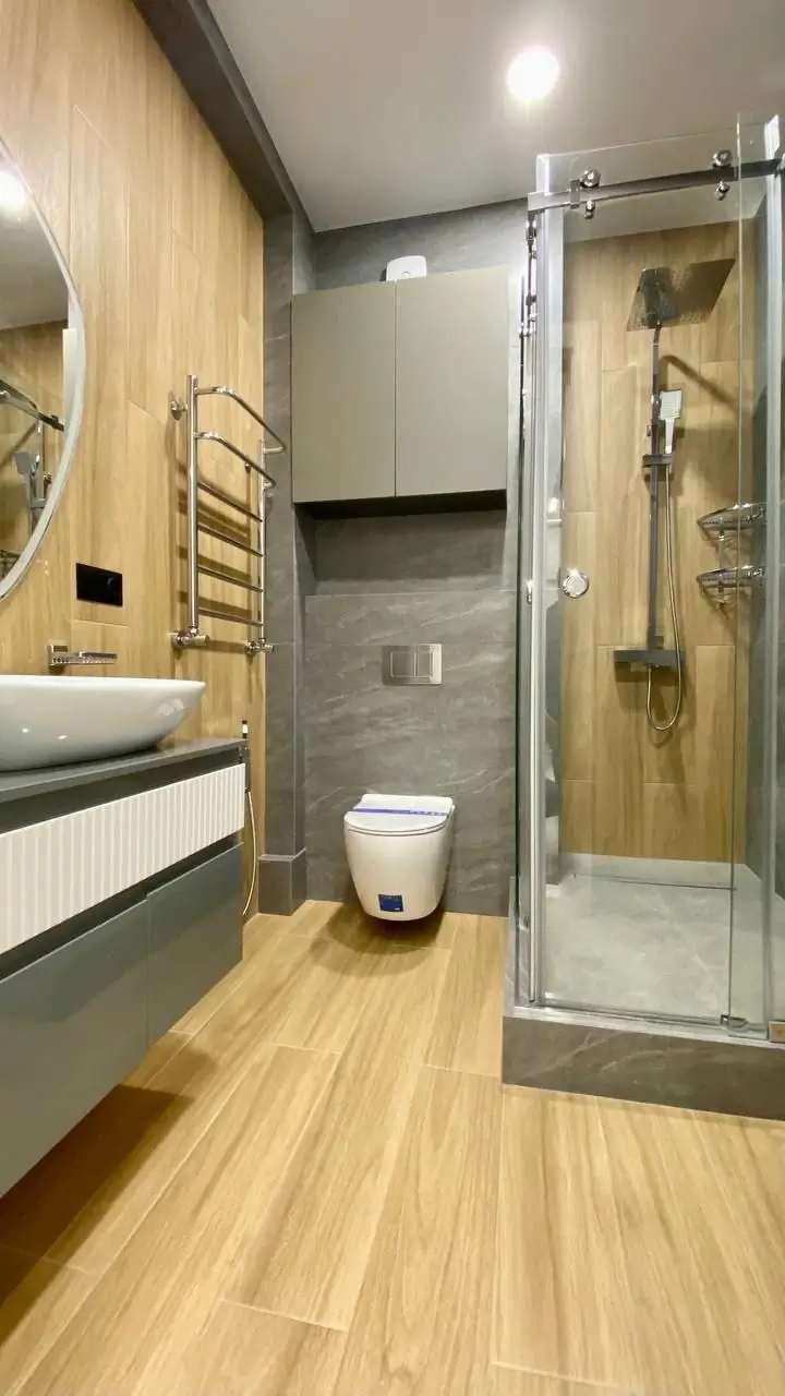 Сдается 2-комнатная квартира − 55 м²