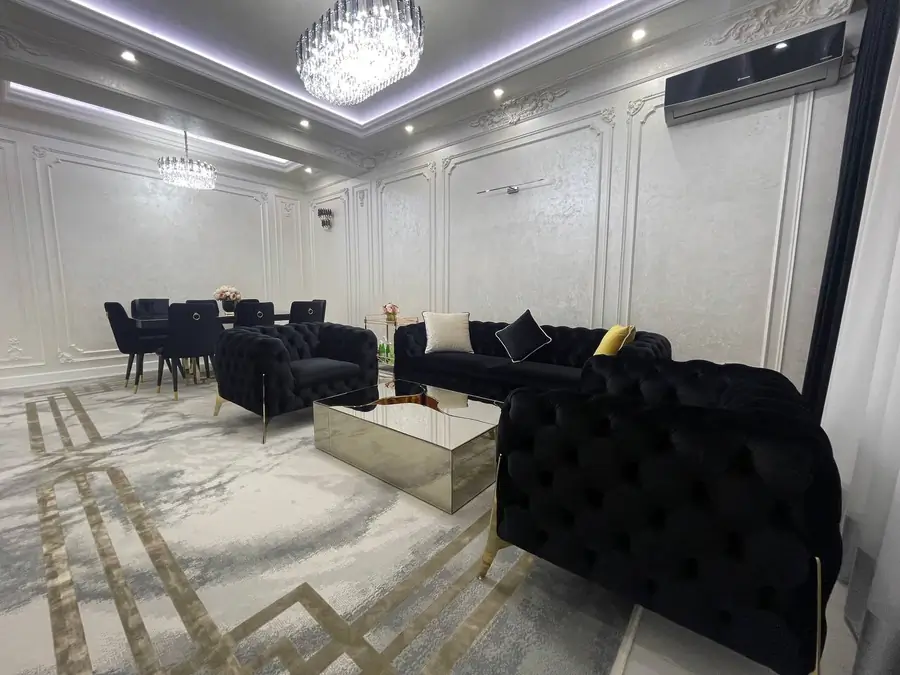 3-комнатная квартира − 100 м², 7/9 этаж