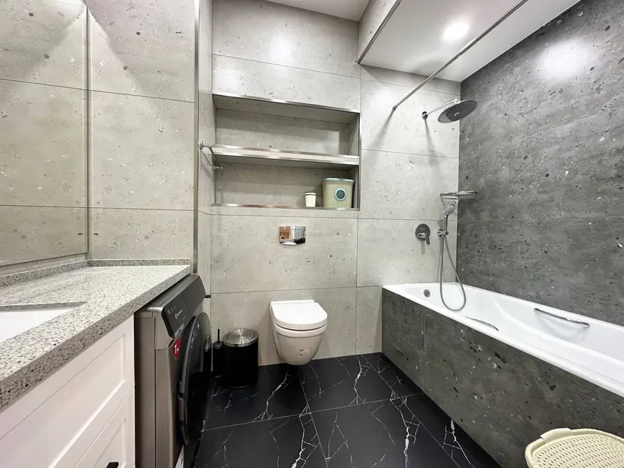 Ijaraga 3 xonali kvartira − 110 m²