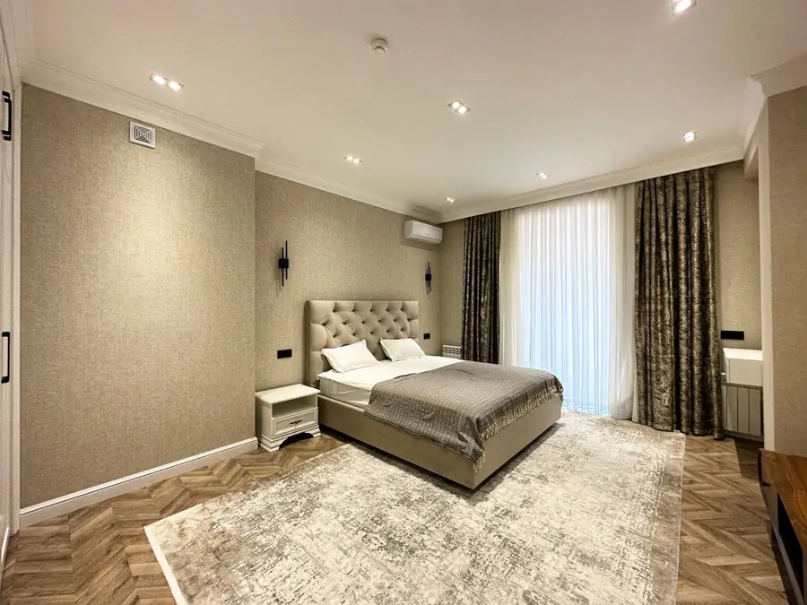 Ijaraga 3 xonali kvartira − 110 m²