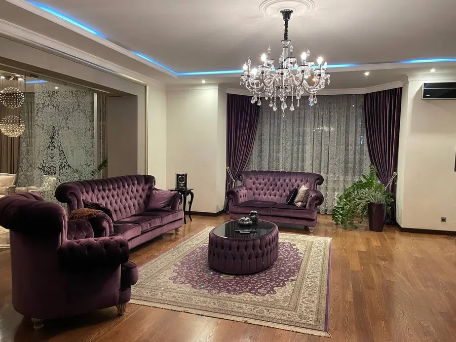 Более 5-комнатная квартира − 420 м², 6/9 этаж