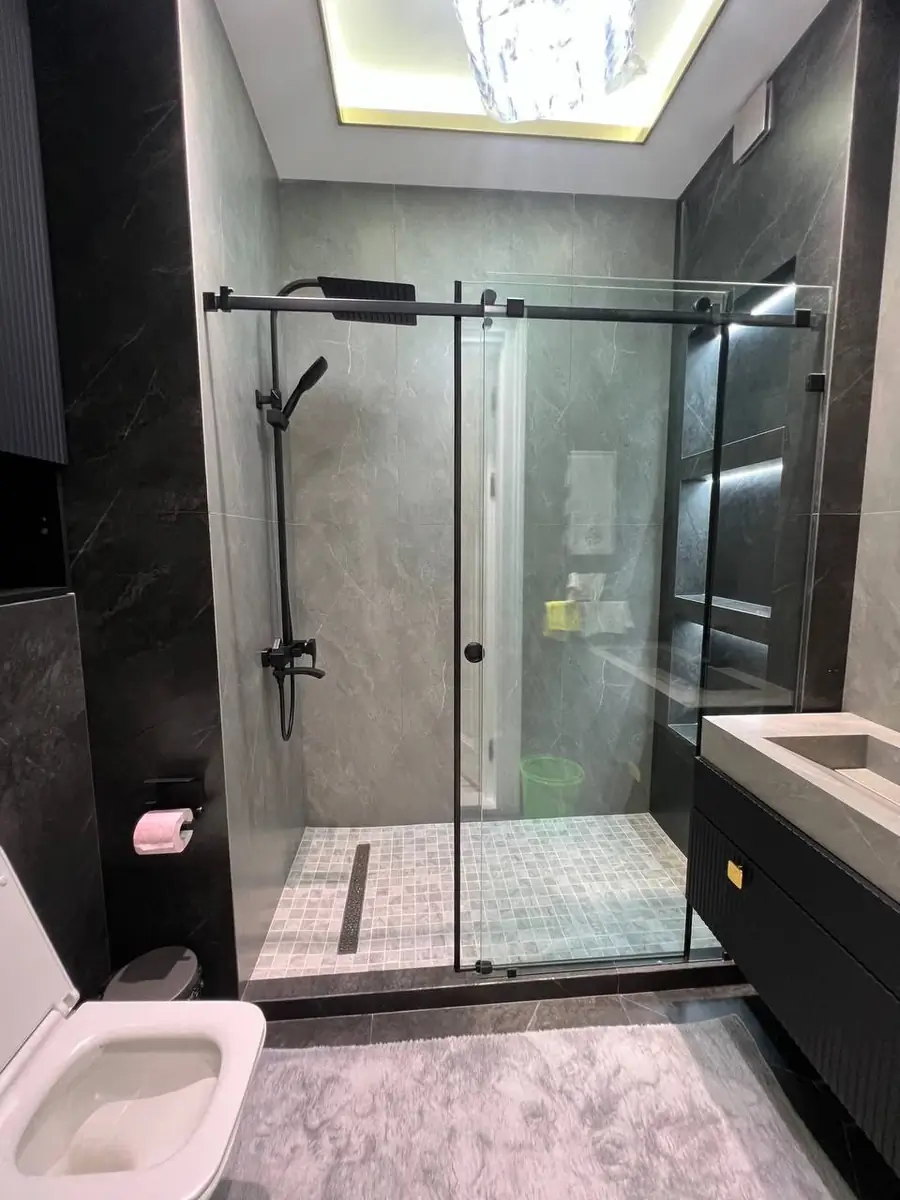 Сдается 3-комнатная квартира − 91 м²