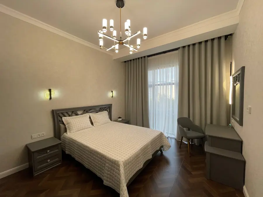 3-комнатная квартира − 83 м², 4/10 этаж