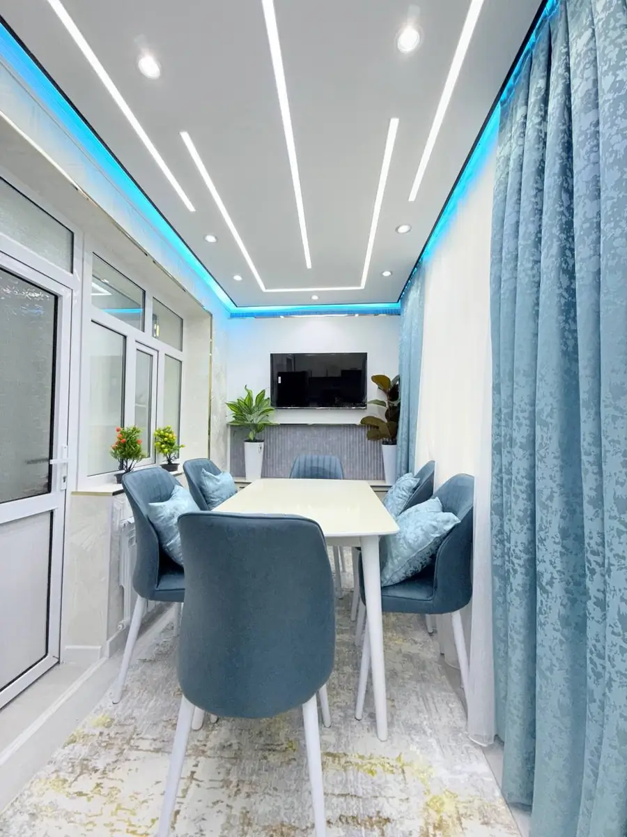 Продается 3-комнатная квартира − 72 м²