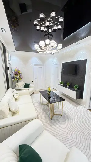 2-комнатная квартира − 53 м², 1/4 этаж