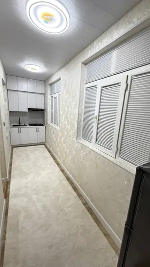 2-комнатная квартира − 53 м², 1/4 этаж