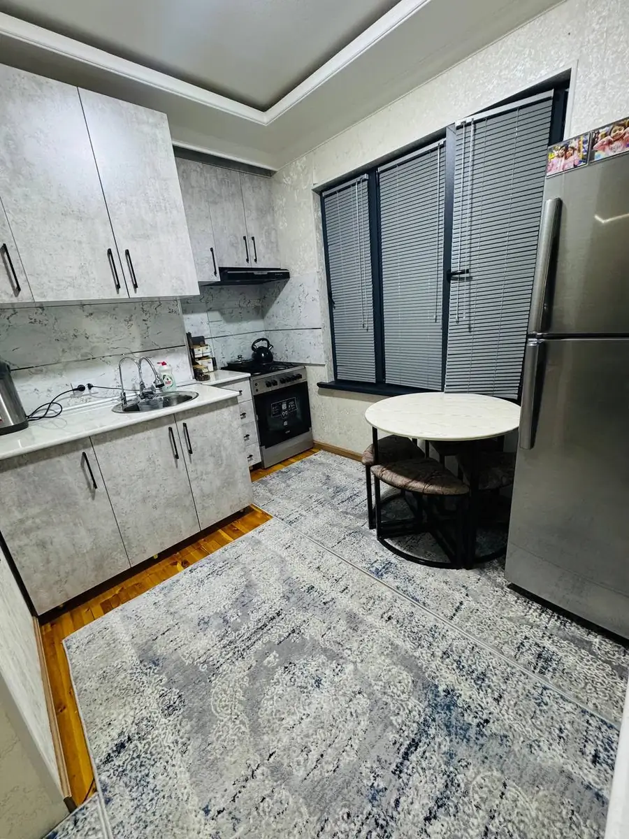 2 xonali kvartira sotiladi − 47 m²