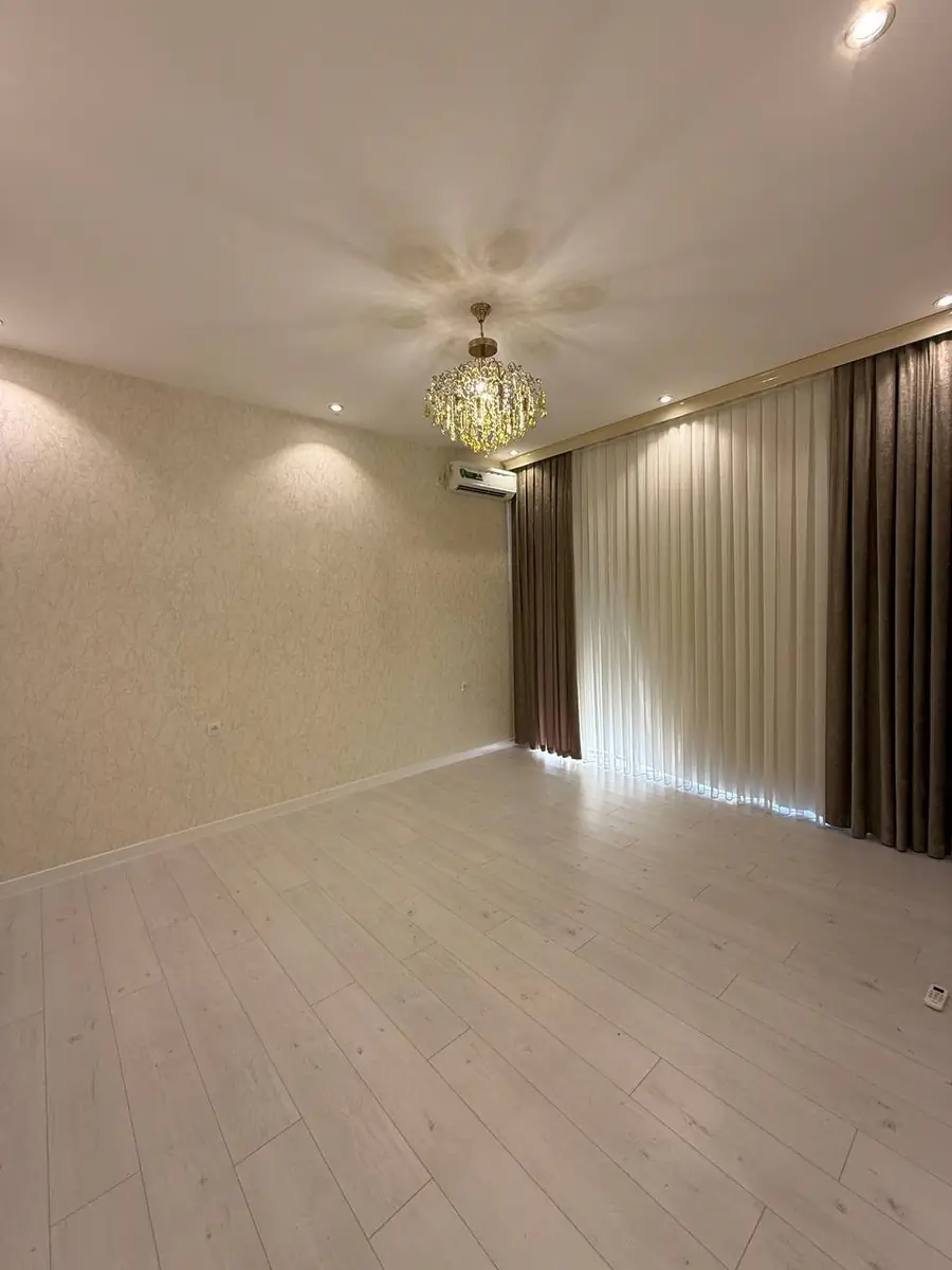 Yer uchastkasi sotiladi − 1.6 sot.