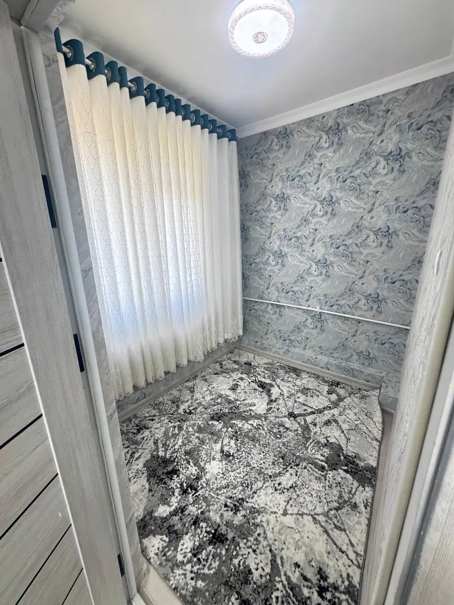 2-комнатная квартира − 50 м², 3/4 этаж