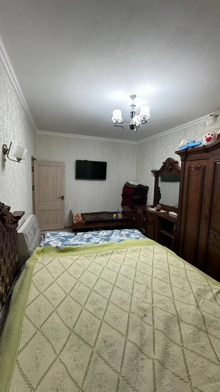 3-комнатная квартира − 68 м², 1/4 этаж