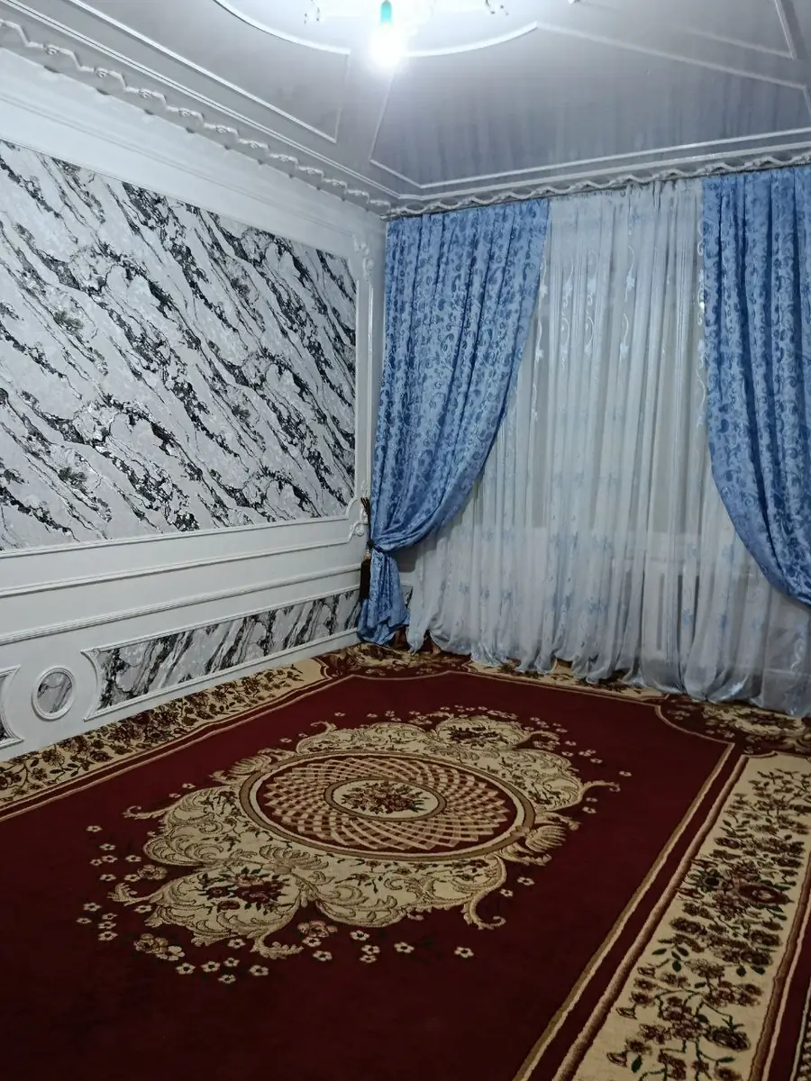 Сдается 3-комнатная квартира − 80 м²