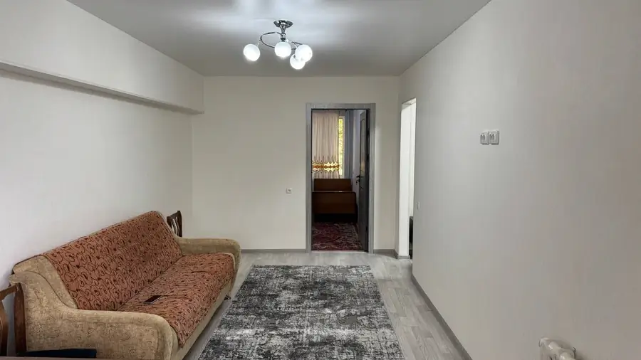 2-комнатная квартира − 50 м², 3/4 этаж