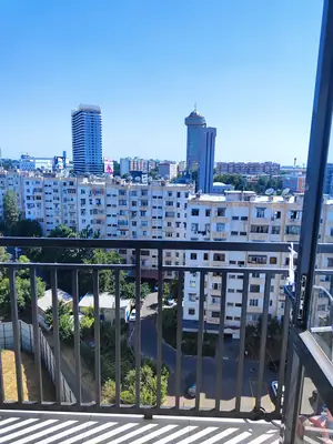 2-комнатная квартира − 70 м², 12/16 этаж