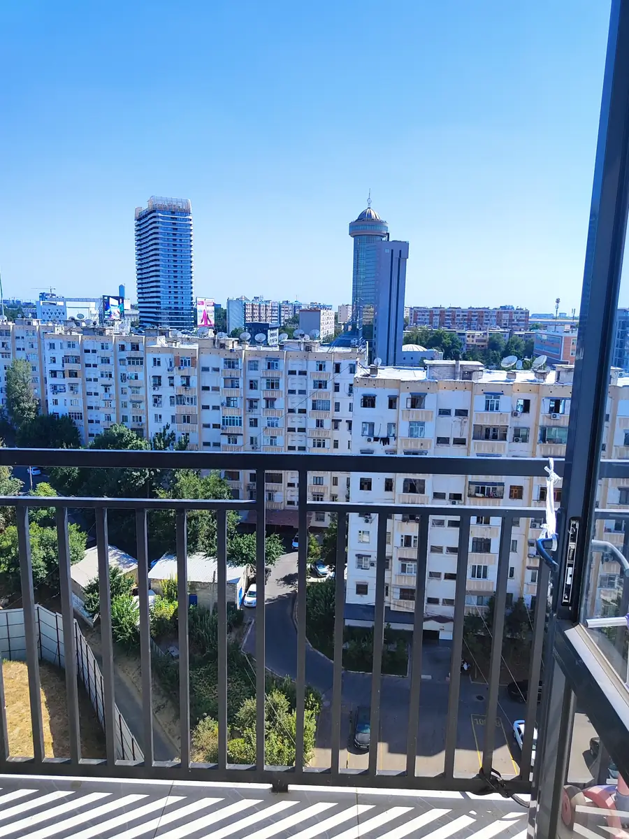 2-комнатная квартира − 70 м², 12/16 этаж