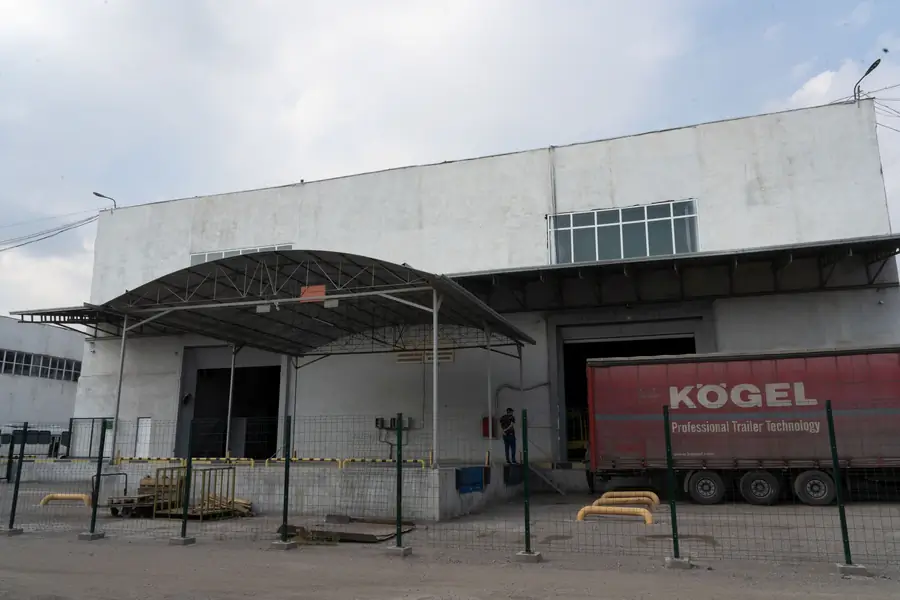 Сдается склад − 2540 м²