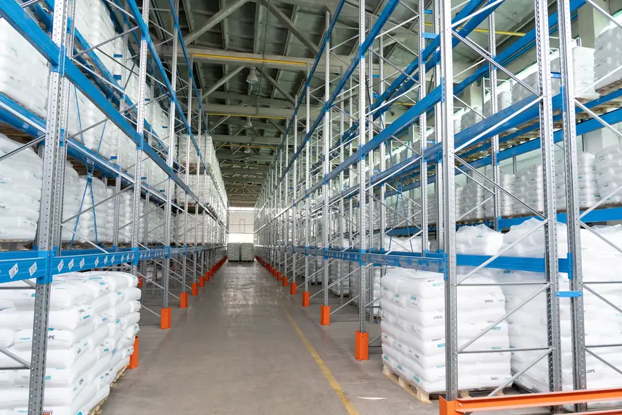 Сдается склад − 2540 м²